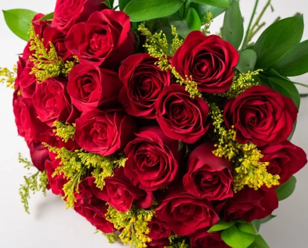 Buquê de Rosas Vermelhas - Imagem 2