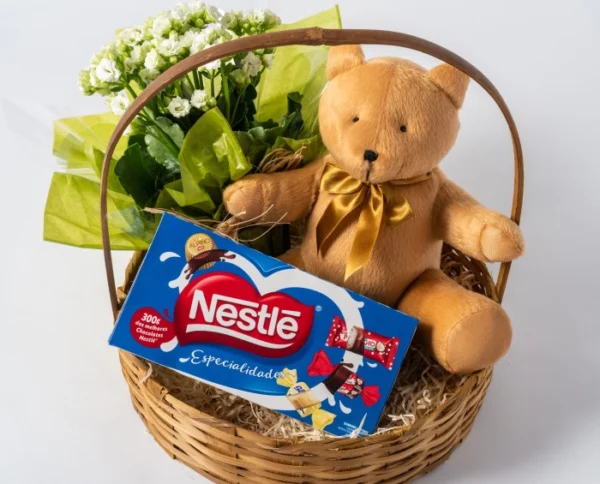 Cesta de Flores, Pelúcia e Chocolate - Imagem 2